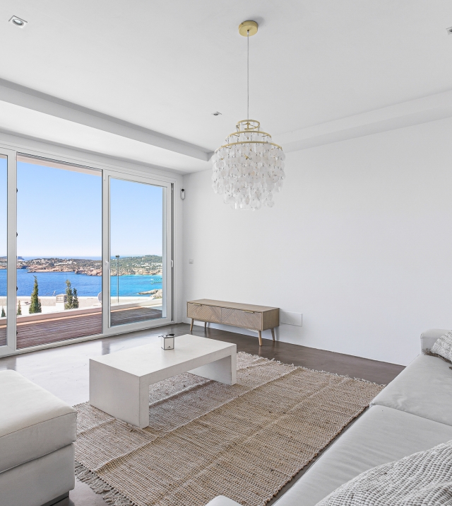 Resa Estates villa te koop sale Ibiza tourist license vergunning modern living room .jpg